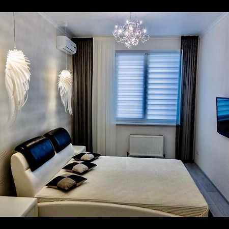 Central Apartment Odessa Extérieur photo